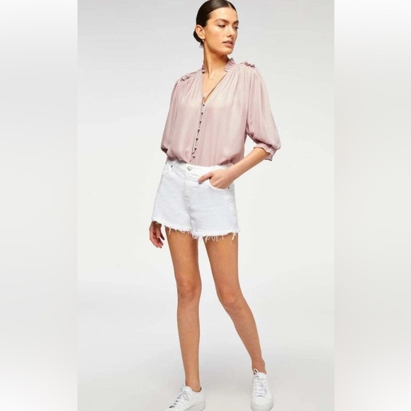 7 OF ALL MANKIND Broken Twill  Cut Off White Denim Women's Shorts - Picture 1 of 10